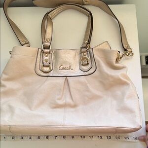 Coach Beige Leather Shoulder Bag